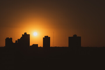 Fototapeta premium city skyline at dusk