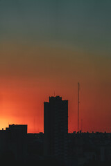 Fototapeta na wymiar silhouette of a building at sunset