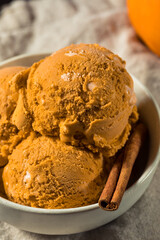 Cold Pumpkin Pie Ice Cream