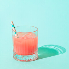 Cold lemonade/cocktail of fresh grapefruit juice