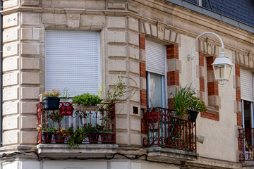 Fototapeta na wymiar balcon fleuri