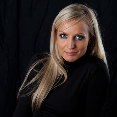 Naklejka premium Cute blond woman