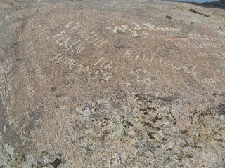 Independence Rock names carvings Oregon Trail Wyoming 