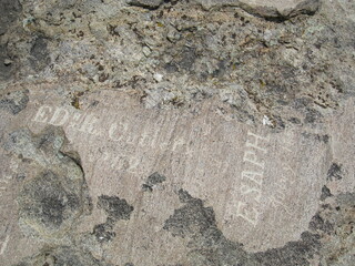 Independence Rock names carvings Oregon Trail Wyoming 