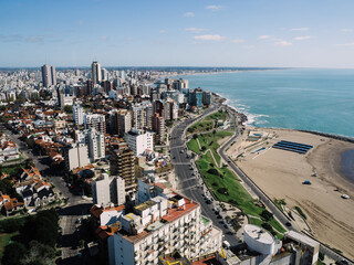Vista panoramica de la ciudad de Mar del Plata, Argentina. - obrazy, fototapety, plakaty