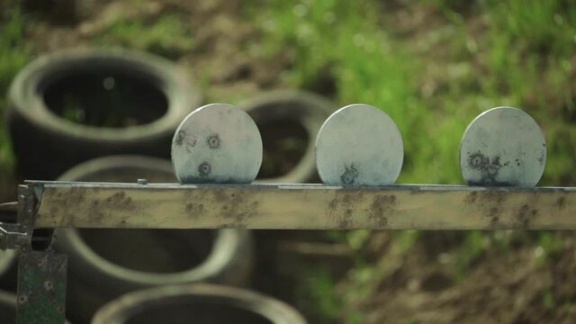 Round targets for shooting at a shooting range