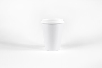 Paper coffee cup with white lid. Closed paper cup. Realistic vector mockup. White cup mock up