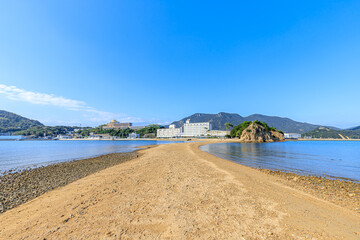 エンジェルロードから見た小豆島　香川県　Shodoshima seen from Angel Road....
