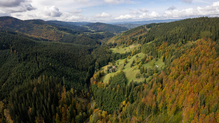 Obraz premium autumn landscape in the mountains