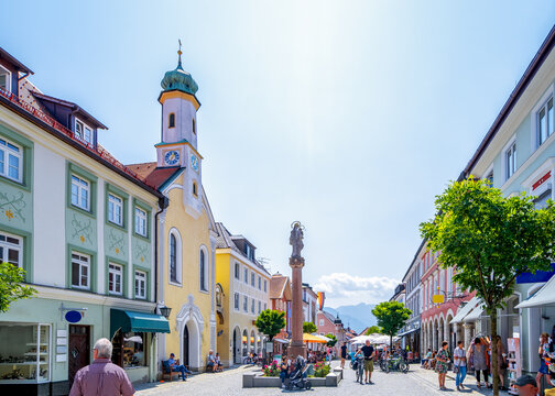 Kirche, Untermarkt, Murnau am Staffelsee, Bayern, Deutschland 