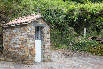 Fototapeta na wymiar Alminha - Christian chapel at Candal Schist Village, Serra da Lousa, Lousa, Portugal