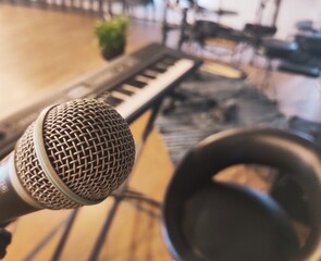 live club music entertainment