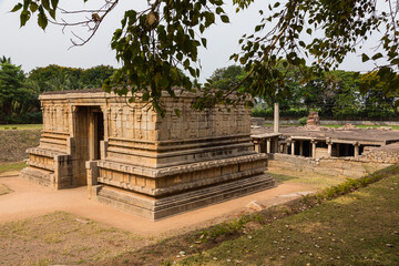 インド　ハンピの建造物群のアンダーグラウンド・シバ・テンプル