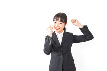 引越しをする若い女性