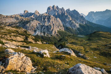 Fototapeta na wymiar View towards Cadini di Misurina on hiking trail around Tre Cime national park, Dolomites, Italy, Europe