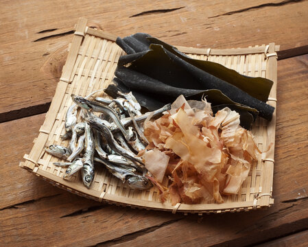 だし　昆布　煮干し　かつお節　スタジオ撮影