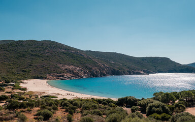 Fototapeta na wymiar Plage d'Arone beach and turquoise mediterranean sea on the west coast of Corsica