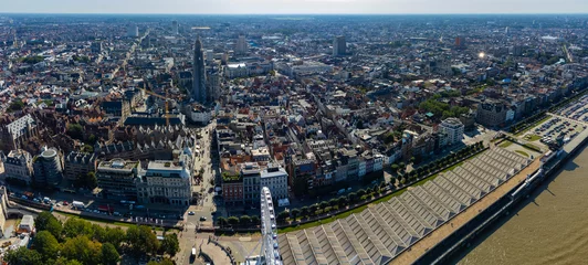 Keuken spatwand met foto Aerial view around the old town of Antwerpen in Belgium on a sunny day in summer  © GDMpro S.R.O.