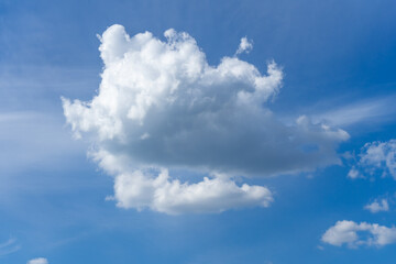 Naklejka na ściany i meble Clouds in the blue Sky