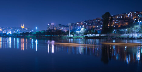  istanbul night city water lights reflection