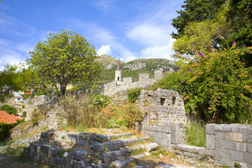 Fototapeta na wymiar Ruins of Old Castle in Old Bar, Montenegro