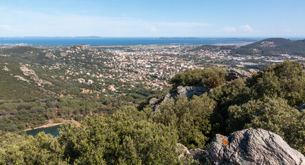Panorama depuis la Croix du Fenouillet