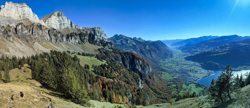 Panorama picture towards Sargas Walenstadt. beautiful autumn hike above Walensee towards Churfirsten. Chaserrugg
