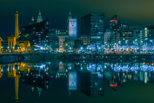 City Night, Albert Dock, Liverpool, UK