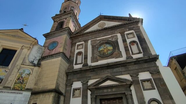 Vietri sul Mare - Panoramica delle facciate della Chiesa di San Giovanni Battista