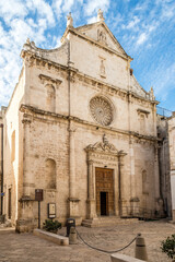 Fototapeta na wymiar View at the Church of San Domenico in the streets of Monopoli - Italt