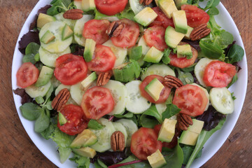 avocado walnut tomatoes and cucumber salad