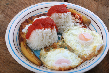 arroz cubana
