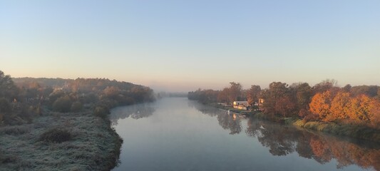 sunrise over the river © Ben