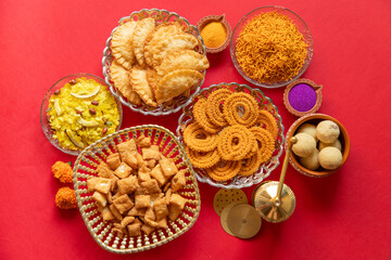 Diwali snacks/Diwali faral/Festival food items/Festival snacks from Maharashtra, India