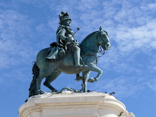 Reiterstandbild auf dem Praça do Comércio in Lissabon
