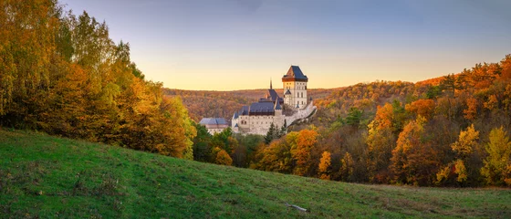Rolgordijnen Panoramic View of Famous Karlstejn Castle - Czech Republic © tichr