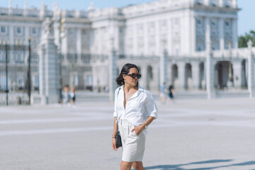 Fototapeta premium woman walking on the street
