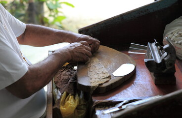 Fabrication artisanale des cigares cubain