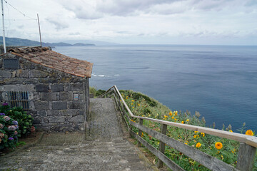 small shelter at the ocean