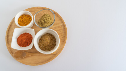 スパイス(クミン・コリアンダー・レッドチリ・ターメリック)	