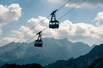 cable car in the mountains © Pauline