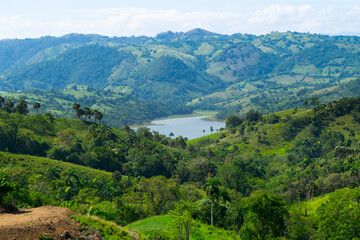 Obraz premium Lakes in the Mount and Sky