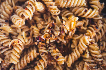 vegan garlic oil and chilli pasta, healthy plant-based food