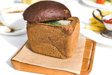 mushroom soup in black bread