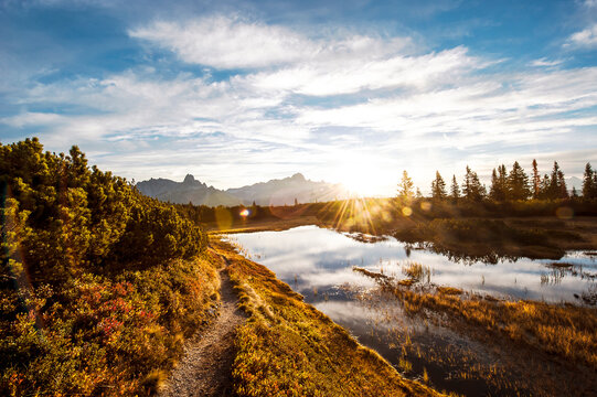 Schwarze Lacke lake at autumn sunrise