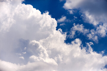 Clouds in the blue sky