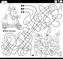 Fototapeta na wymiar maze with Santa Claus and children coloring book page