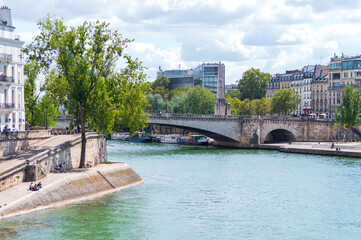 Naklejka premium River Seine banks in Paris, France. Nice green public space in the city center