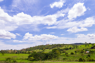Fototapeta na wymiar Landscape seen from a road in Goiás. GO-070