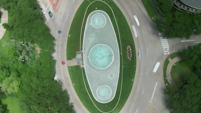 Aerial Hyperlapse of traffic and Mecom Fountain in Hermann Park, Houston, Texas, USA